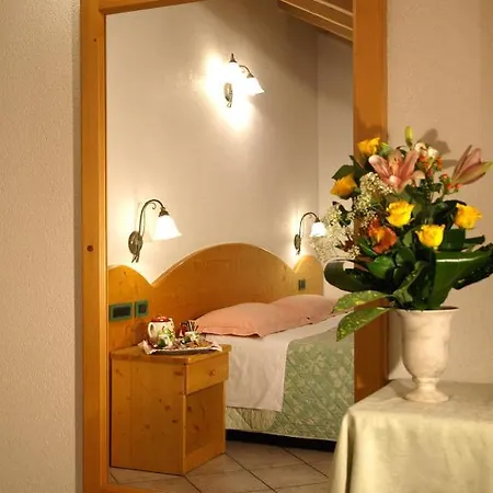 Jolly Room E Breakfast Bed & Breakfast 4*